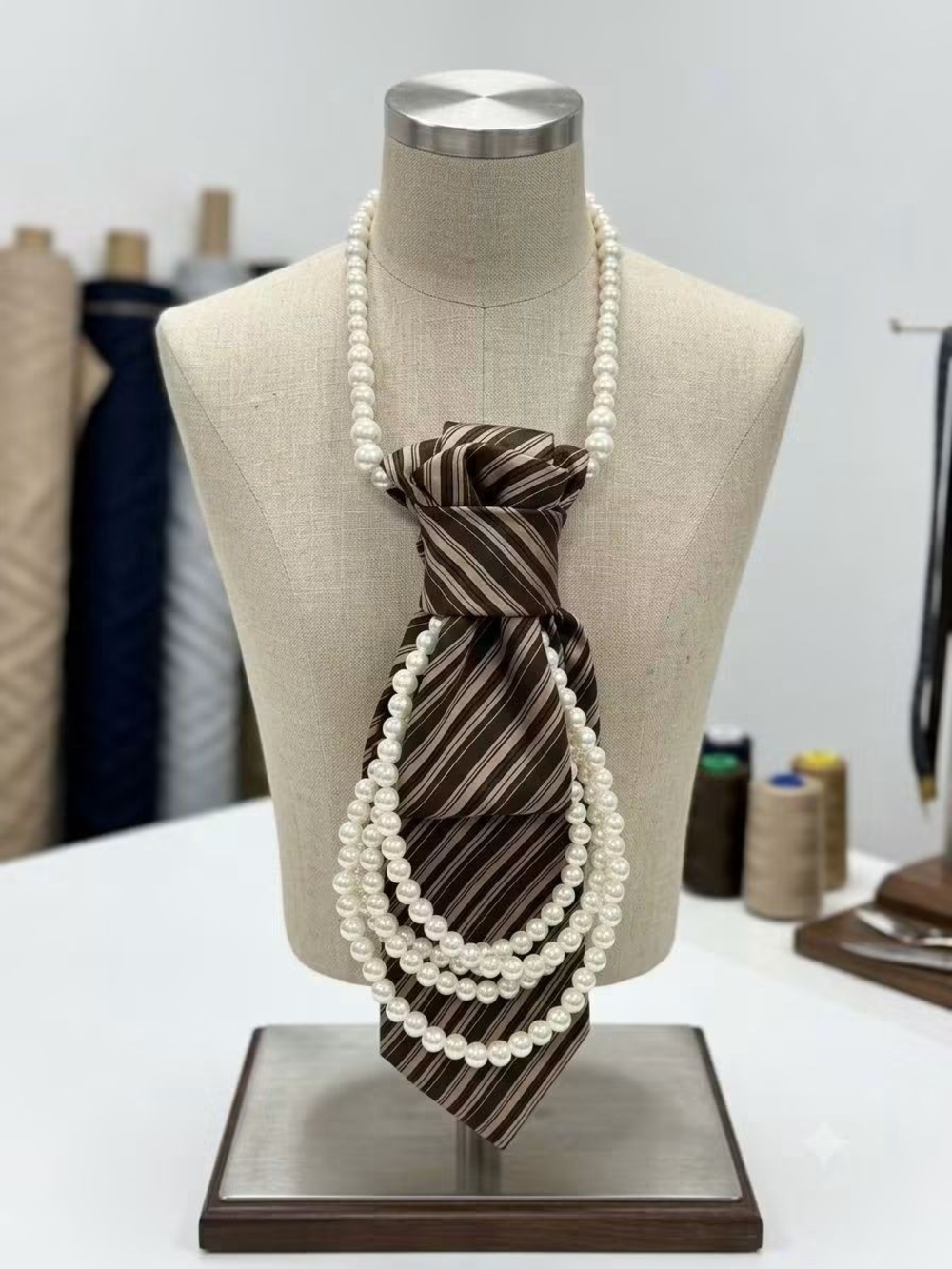 Pearl Multi-Strand Statement Necklace with Brown Striped Accent